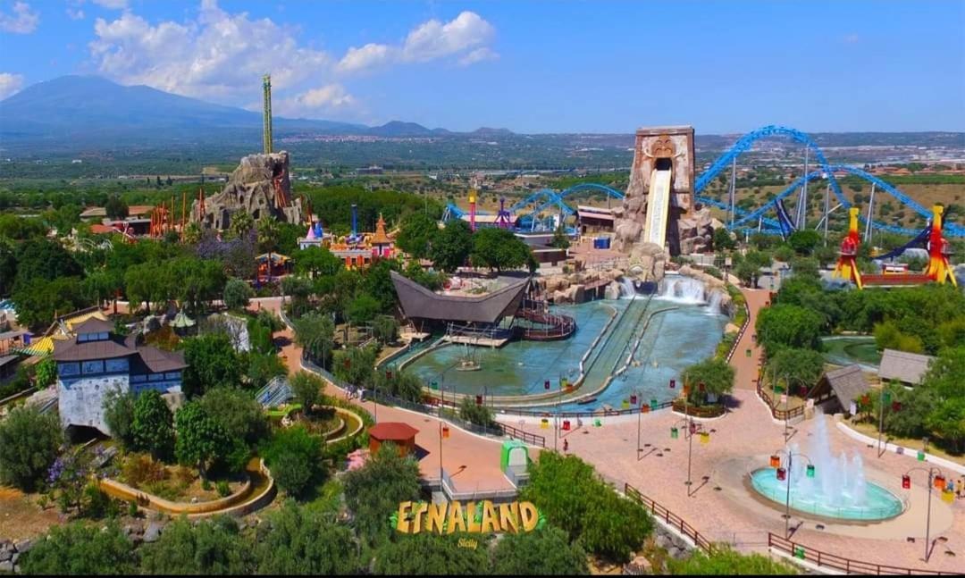 Sunset Valley Village Мотта-Сант'Анастазия Экстерьер фото